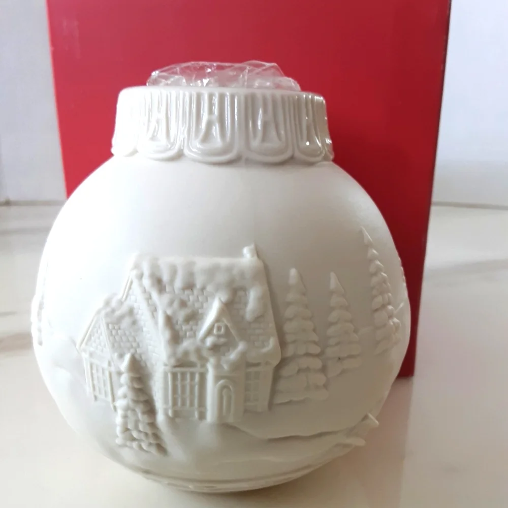 LENOX Ornamental Glow Winter Wonderland Votive American by Design - NIB